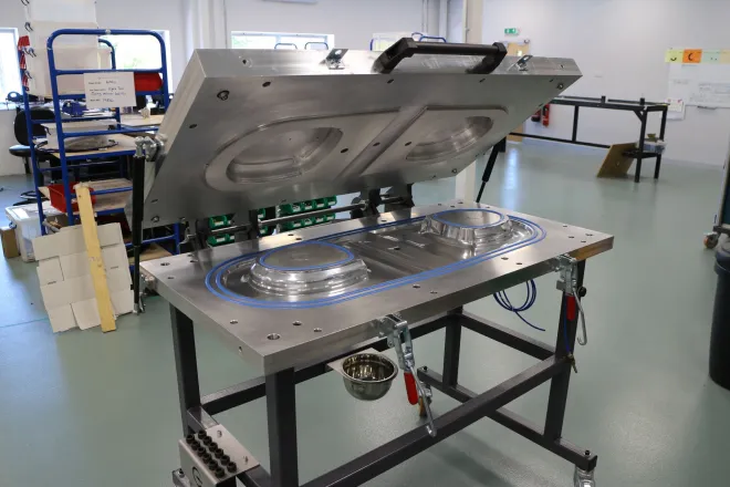 RTM / VRTM für strukturelle Bauteile